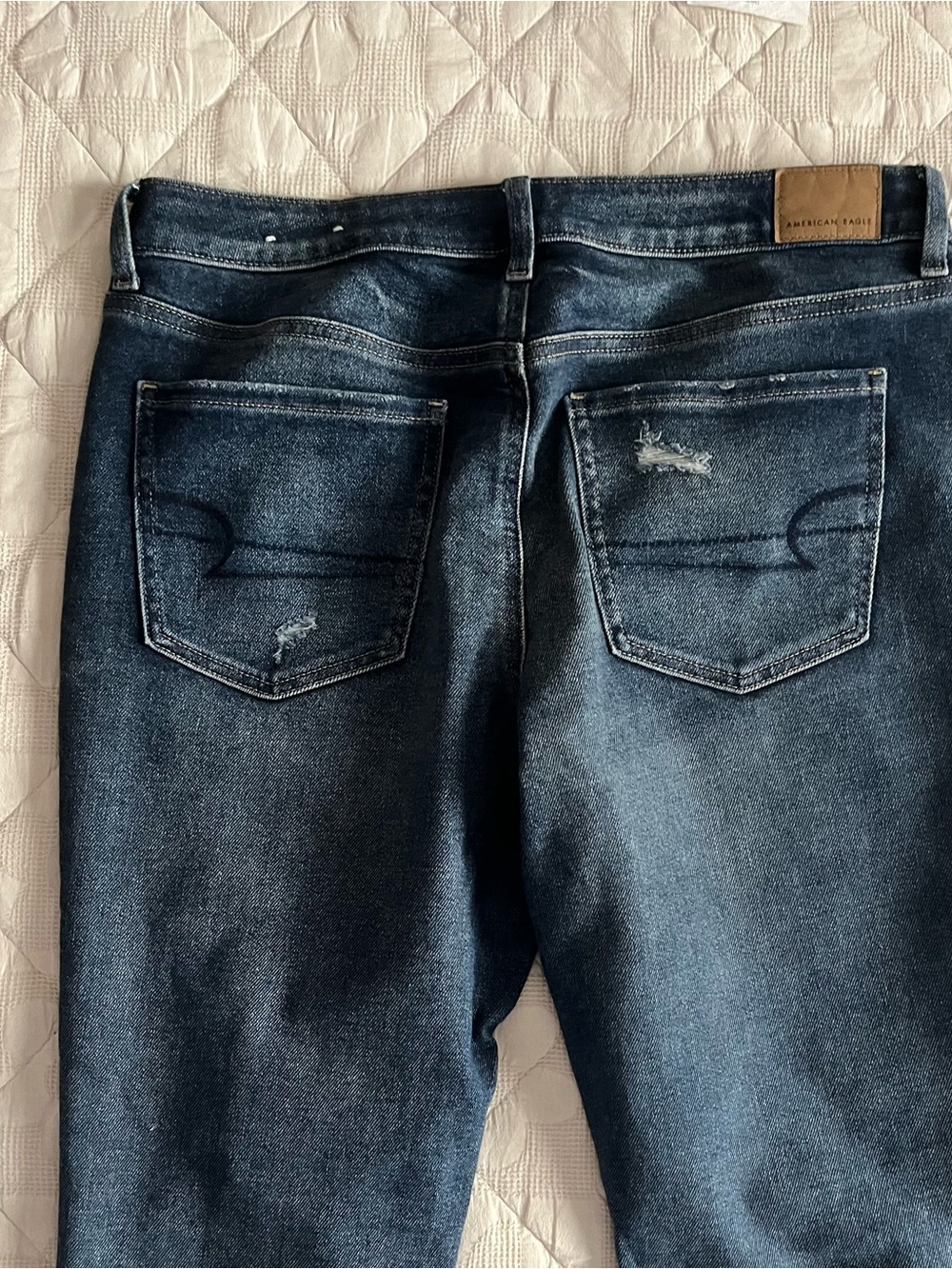 American Eagle Tomgirl Dark Blue Distressed Jeans Size 8 - Picture 6 of 9